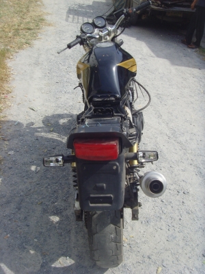 เพื่อนฝากขาย Honda cb400 อินวอย ปี93 ราคา32000 ด่วนๆ