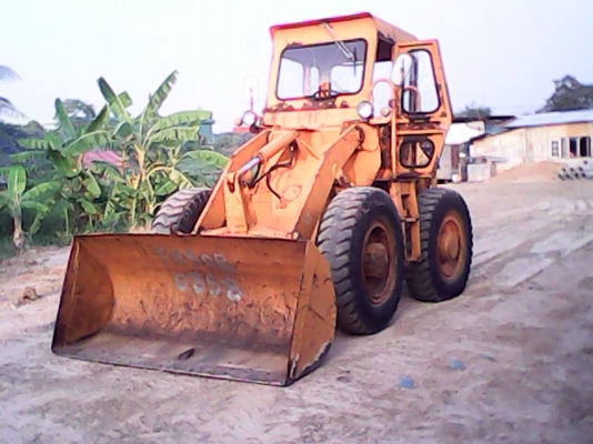 ขายรถตัก  KOMATSU JH 30 B