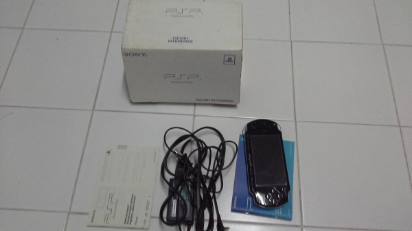 ขายเครื่องเล่นเกม sony psp