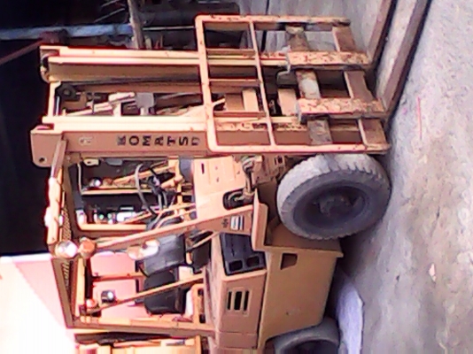 ต้องการขายรถโฟรคลิฟท์  KOMATSU FG20-8