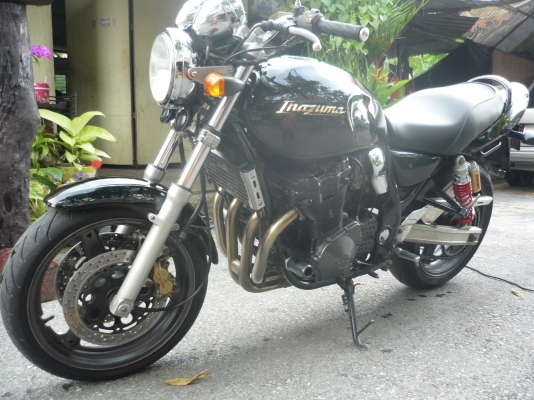 suzuki inazuma 400 cc