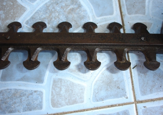 ขายเลื่อยตัดหญ้าไฟฟ้า Bosch PHS 46 G 380w