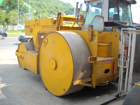 รถบด 3 ล้อเหล็ก JOHS MOLLER 'S