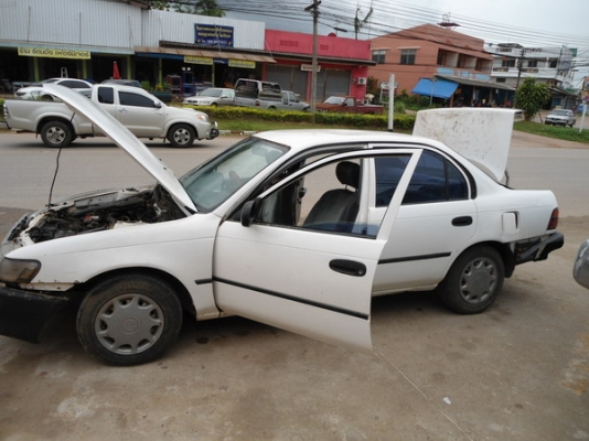 รถเก๋ง TOYOTA สามห่วง 1.3 ปี 1993 ราคา 30,000บาท รถเก๋ง TOYOTA สามห่วง 1.3 ปี 1993 ราคา 30,000บาท