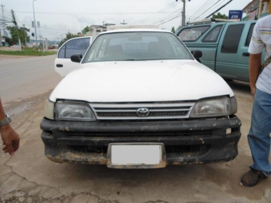 รถเก๋ง TOYOTA สามห่วง 1.3 ปี 1993 ราคา 30,000บาท