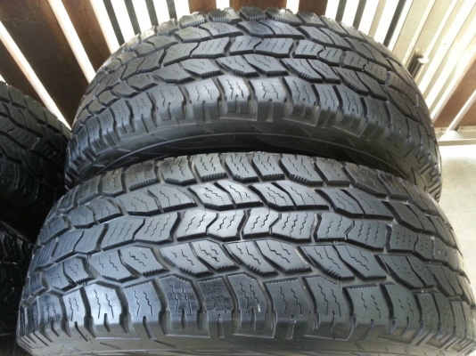 ยางCOOPER  DISCOVERER  265/75/16 ปี12