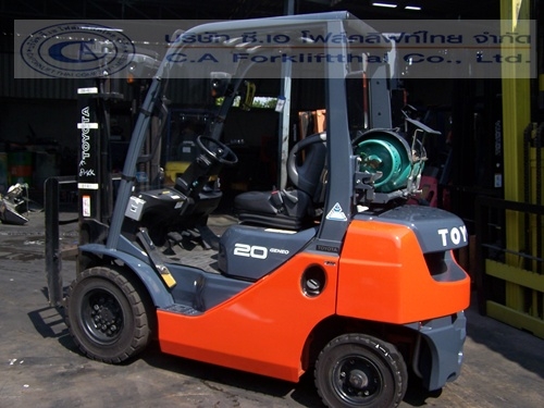 ขาย รถโฟล์คลิฟท์ TOYOTA รุ่น 8FG-20