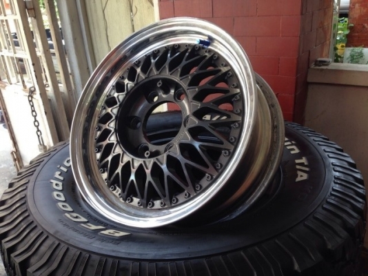 ขายล้อนอก  3 ชิ้นแท้  6  รู  ขอบ 16