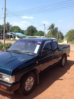 ขายนิสสันบิ๊กเอ็มปี 96 จอโค้ง เครื่อง 2500 ซีซี ฝาแดง สภาพสวยบาง ขายนิสสันบิ๊กเอ็มปี 96 จอโค้ง เครื่อง 2500 ซีซี ฝาแดง สภาพสวยบาง