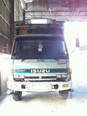 ขาย Isuzu สิบล้อ2เพลา 195hp