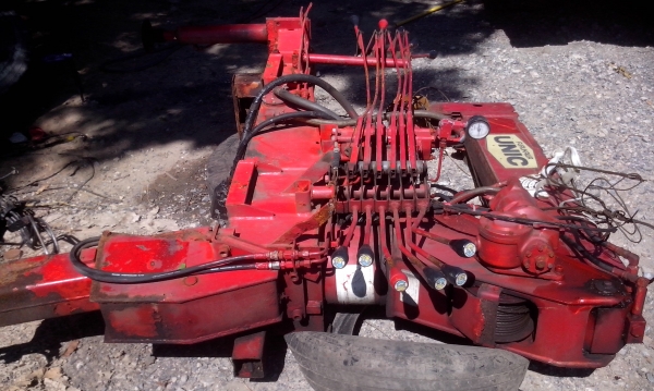 เครน 2.5 TON  UNIC  เก่านอก