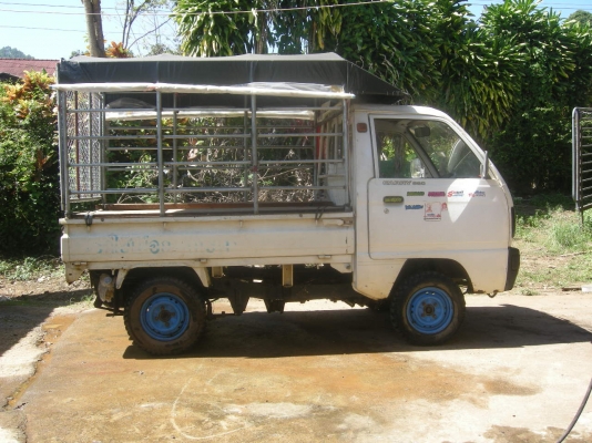 ลุงฝากขายรถเกษตร suzuki กระป๊อ 4 WD. 75000 ลุงฝากขายรถเกษตร suzuki กระป๊อ 4 WD. 75000