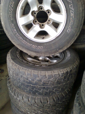 R15X7 6/139 4X4 แม็กแท้ติดรถยางพอใช้(7500.B)