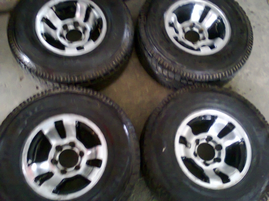 R15X8.5 ET-28 6/139 ยางใหม่ปี11 31X10.5 ไม่เคยใช้งาน