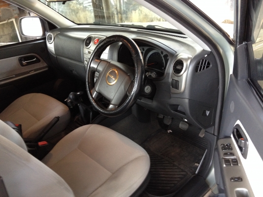 D-Max Goldseries 2.5SLX SPACECAB D-Max Goldseries 2.5SLX SPACECAB