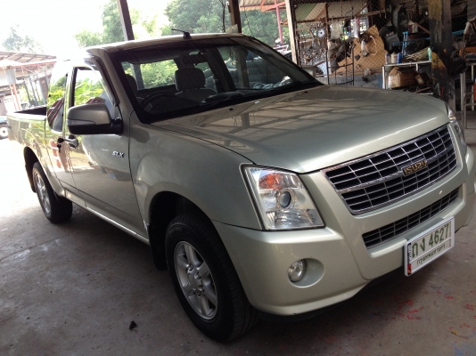D-Max Goldseries  2.5SLX SPACECAB