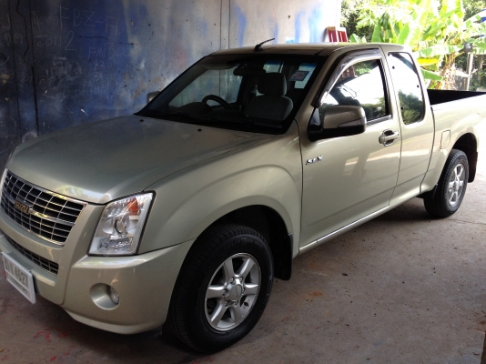 D-Max Goldseries 2.5SLX SPACECAB D-Max Goldseries 2.5SLX SPACECAB