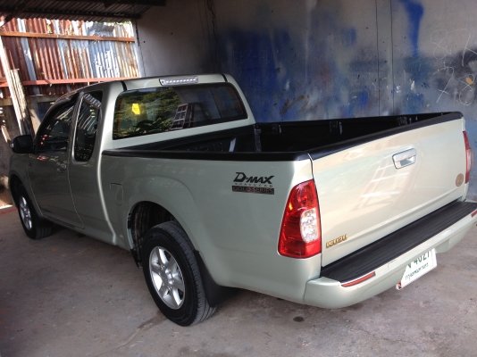 D-Max Goldseries 2.5SLX SPACECAB D-Max Goldseries 2.5SLX SPACECAB