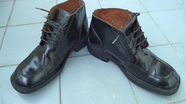 รองเท้า George size 10 (44) Made in Portugal  brands present the Officer Shoes