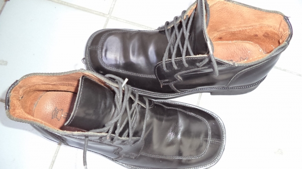 รองเท้า George size 10 (44) Made in Portugal  brands present the Officer Shoes