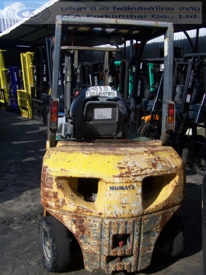 ขาย รถโฟล์คลิฟท์ KOMATSU รุ่น FD20T-15