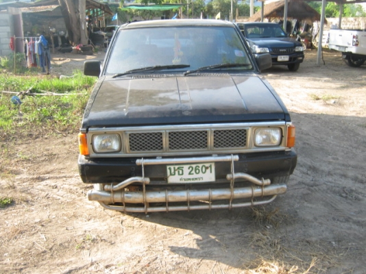 นิสสัน TD 2500 ขายถูกเครื่องดี คลัสซีสวย ภายในเอี่ยม โทร 087-851-5148