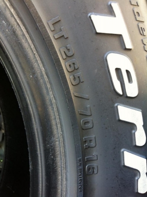 ขายยาง BF Goodrich Allterrain 265 70 r16   อย่างสวย