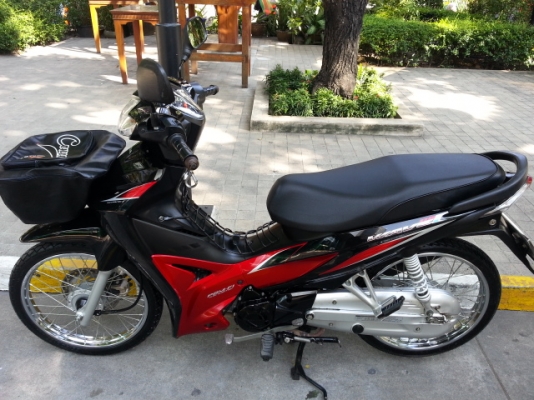 WAVE 110 I ใหม่เอี่ยมวิ่ง น้อยกิโลแท้ โฉม 55 เจ้าของขายเอง ภาษี-พรบ.เต็ม 57 24499 ราคานี้ต่อรองได้แน่นอน