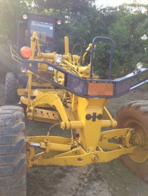 รถเกรด โคมัตสุ GD376H