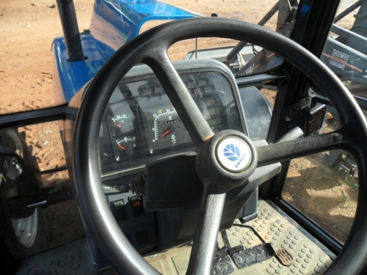 ขายแล้วครับ ขอบคุณท่านกำนันนงค์ ต.วังเย็น รถไถฟอร์ด7740 SL NEW HOLLAND เกียร์ธรรมดา มีเต่า/กระต่าย ท้ายธรรมดา ขายแล้วครับ ขอบคุณท่านกำนันนงค์ ต.วังเย็น รถไถฟอร์ด7740 SL NEW HOLLAND เกียร์ธรรมดา มีเต่า/กระต่าย ท้ายธรรมดา