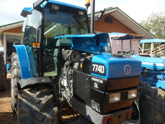 ขายแล้วครับ ขอบคุณท่านกำนันนงค์ ต.วังเย็น รถไถฟอร์ด7740 SL NEW HOLLAND เกียร์ธรรมดา มีเต่า/กระต่าย ท้ายธรรมดา ขายแล้วครับ ขอบคุณท่านกำนันนงค์ ต.วังเย็น รถไถฟอร์ด7740 SL NEW HOLLAND เกียร์ธรรมดา มีเต่า/กระต่าย ท้ายธรรมดา