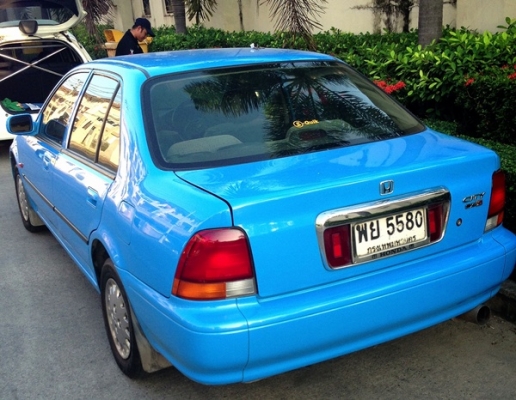 ขายรถพร้อมใช้งานเครื่องช่วงล่างดี สีสวยๆเลยD15BติดLPG