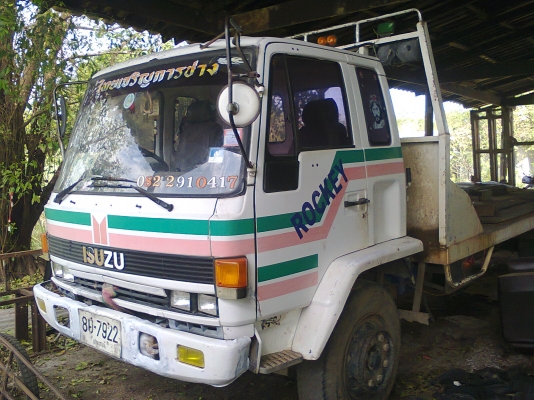 ขายด่วน6ล้อร็อกกี้ช่วงยาวเทเลอร์บันไดพับไอโดลิกรถห้างแท้ คู่รถตีไทยเจริญพร้อมใช้ขายถูก