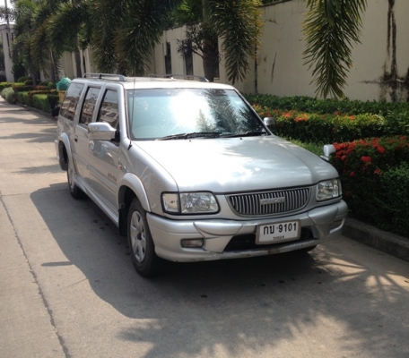 รถครอบครัวพร้อมใช้งานเครื่องช่วงล่างดี สีสวยๆครับ