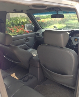 รถครอบครัวพร้อมใช้งานเครื่องช่วงล่างดี สีสวยๆครับ