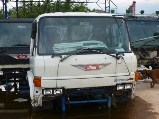 แสงฟ้าเต้นรถ///ขายหัวเก๋งเก่าญี่ปุ่น HINO-4D ใส่รถ6ล้อ10ล้อ KT FM17-18 SUMO227