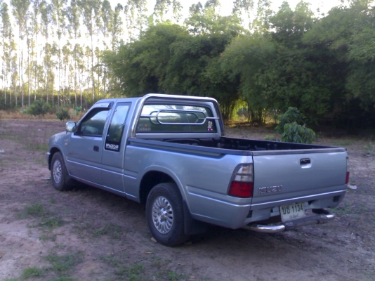 ขาย ISUZU DRAGON EYE SLX2500 โบว์ ปี2000 พ่อค้าตัดได้230000คับ ขาย ISUZU DRAGON EYE SLX2500 โบว์ ปี2000 พ่อค้าตัดได้230000คับ