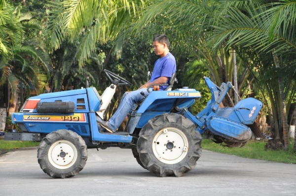 ขายรถไถ ISEKI 4WD พร้อมโรตารี่หลัง สภาพสวยเดิมญี่ปุ่นไม่เคยใช้งานในไทย 89,000 บาท