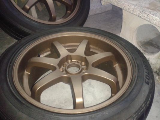 แม็ก18พร้อมยาง235/50/18ปี11