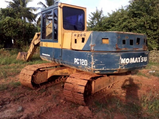 รถแบคโฮ KOMATSU PC 120 - 3 สนใจติดต่อ 081 - 6079515 รถแบคโฮ KOMATSU PC 120 - 3 สนใจติดต่อ 081 - 6079515