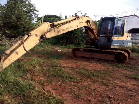 รถแบคโฮ KOMATSU  PC 120 - 3    สนใจติดต่อ 081 - 6079515