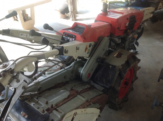 ขายรถไถพรวนดิน ดีเซล แบบเดินตามเก่าญี่่ปุ่น ยี่ห้อ ยันม่าร์ รุ่น yc 750 ขนาด 7.5 แรงม้า สภาพสวยพร้อมใช้งาน ขายรถไถพรวนดิน ดีเซล แบบเดินตามเก่าญี่่ปุ่น ยี่ห้อ ยันม่าร์ รุ่น yc 750 ขนาด 7.5 แรงม้า สภาพสวยพร้อมใช้งาน