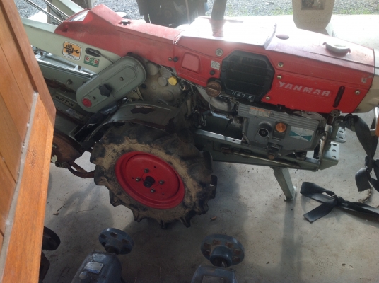 ขายรถไถพรวนดิน ดีเซล แบบเดินตามเก่าญี่่ปุ่น ยี่ห้อ ยันม่าร์ รุ่น yc 750 ขนาด 7.5 แรงม้า สภาพสวยพร้อมใช้งาน ขายรถไถพรวนดิน ดีเซล แบบเดินตามเก่าญี่่ปุ่น ยี่ห้อ ยันม่าร์ รุ่น yc 750 ขนาด 7.5 แรงม้า สภาพสวยพร้อมใช้งาน