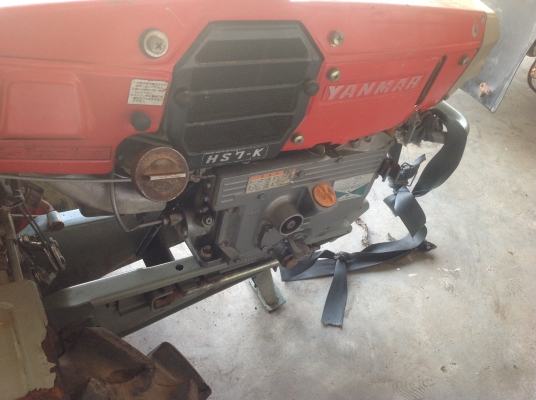 ขายรถไถพรวนดิน ดีเซล แบบเดินตามเก่าญี่่ปุ่น ยี่ห้อ ยันม่าร์ รุ่น yc 750 ขนาด 7.5 แรงม้า สภาพสวยพร้อมใช้งาน ขายรถไถพรวนดิน ดีเซล แบบเดินตามเก่าญี่่ปุ่น ยี่ห้อ ยันม่าร์ รุ่น yc 750 ขนาด 7.5 แรงม้า สภาพสวยพร้อมใช้งาน