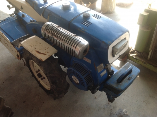 ขายรถไถพรวนดินเเบบเดินตามเก่าญี่ปุ่นยี่ห้อ iseki ขนาด 7.5 แรงม้าสภาพสวยมากๆพร้อมใช้งาน ขายรถไถพรวนดินเเบบเดินตามเก่าญี่ปุ่นยี่ห้อ iseki ขนาด 7.5 แรงม้าสภาพสวยมากๆพร้อมใช้งาน