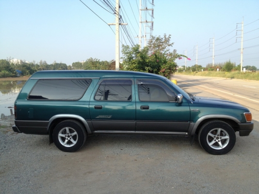 ขายรถครอบครัวพร้อมใช้ถูกๆ 1 คัน