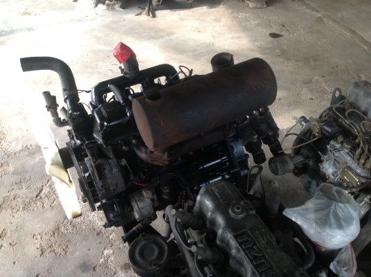 ขายเครื่องแบ็คโฮยี่ห้อ มิตซูบิชิ รุ่น K4M ระบบไดเร็คอินเจ็คชั่น พร้อมปั้มไฮโดรลิค 2 ตอน1 ตัวและ1 ตอน 1 ตัวสำหรับใส่แบ็คโฮPC 40และ PC 50 สภาพสวยมากๆ