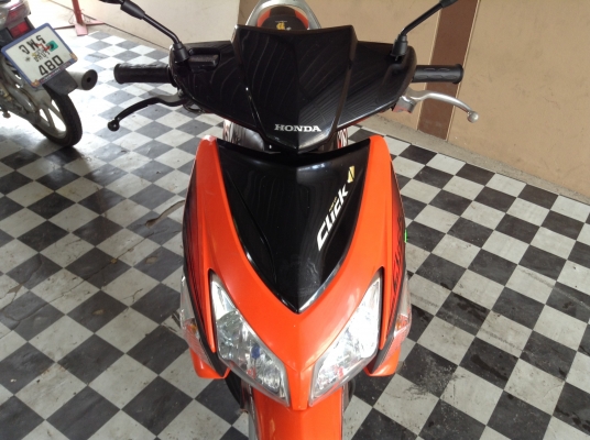 ขาย!!!ฮอนด้าคลิ๊ก ปี50 รถเครื่องดีคับ มีเล่มทะเบียนครบ ภาษีไม่หมด ขาย!!!ฮอนด้าคลิ๊ก ปี50 รถเครื่องดีคับ มีเล่มทะเบียนครบ ภาษีไม่หมด