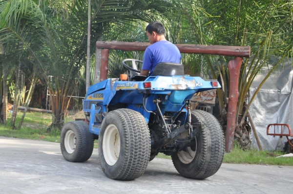 ขายรถไถ ISEKI4WD สภาพสวยเดิมญี่ปุ่นไม่เคยใช้งานในไทย 65,000 บาท