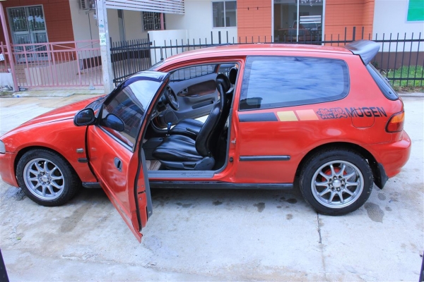 ขาย civic 3 ประตู เปลี่ยนเครื่องใหม่เป็น d15b vtec หัวฉีด ฝาดำ สีแดง, เกียร์ธรรมดา, แอร์, วิทยุ, ล้อแมกซ์, CD, พ.พาวเวอร์, ก.ไฟฟ้า, เบาะหนัง ,สปอยเลอร์หลัง ,แม็ก 15 นิ้ว รถบ้านเจ้าของขายเองไม่ต้องผ่านพ่อค้าคนกลาง ขายกันถูกๆ รถรุ่นนี้เครื่องตัวนี้ถูกขนาดนี ขาย civic 3 ประตู เปลี่ยนเครื่องใหม่เป็น d15b vtec หัวฉีด ฝาดำ สีแดง, เกียร์ธรรมดา, แอร์, วิทยุ, ล้อแมกซ์, CD, พ.พาวเวอร์, ก.ไฟฟ้า, เบาะหนัง ,สปอยเลอร์หลัง ,แม็ก 15 นิ้ว รถบ้านเจ้าของขายเองไม่ต้องผ่านพ่อค้าคนกลาง ขายกันถูกๆ รถรุ่นนี้เครื่องตัวนี้ถูกขนาดนี